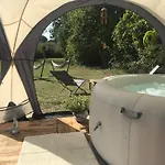 Maison Chaleureuse Privé